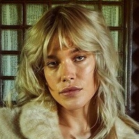 Лесли Мэлсо Голая