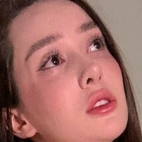 Лил Йланска Голая