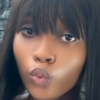 лилькенникс Голая