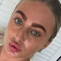 Лилсультраа Голая