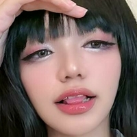 Лмгрведолл Голая