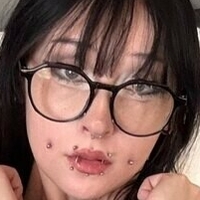 Ловекерри Голая