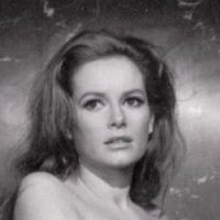 Лусиана Палуцци Голая