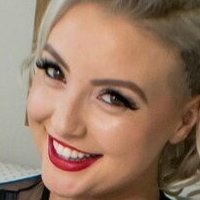 луналинниес Голая