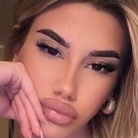 Мартина Верниле Голая