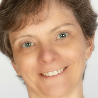 Зрелая любительница Голая