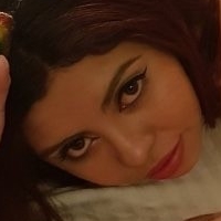 Миа Басаньес Голая