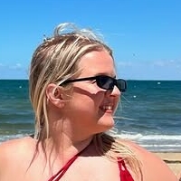 Микаэла Хайнике Голая