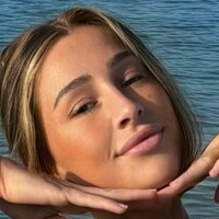 Мила Брукс Голая