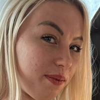 Мила Дельвина Голая