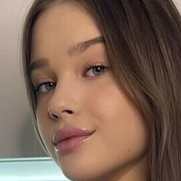 миладофициальный Голая