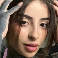 Мили Мансилья Голая