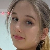 Некоувайфу Голая