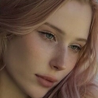 Никс Беар Голая