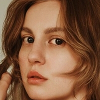 Новосёлова Анна Голая
