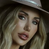 Наше маленькое секретное место Голая