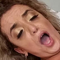 Рамон Монстер Кок Голая