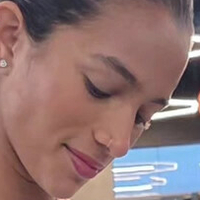 Раисса Леал Голая