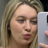 Рилей Голая