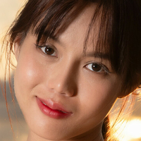 Роуз Саринз Голая