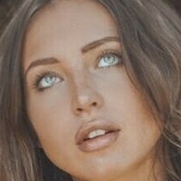 Русавирал Голая