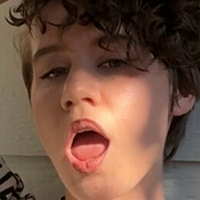 сэйфинсэррендер Голая