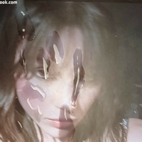 Сара Тоскaно Голая