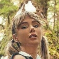 сара модель Голая