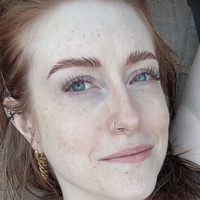 Скарлетфорю Голая