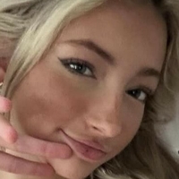 Селах Лупер Голая