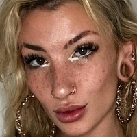 Шей Спайс Голая