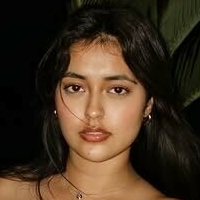 Шивани Палиуал Голая