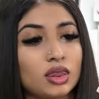 Софха.ас Голая