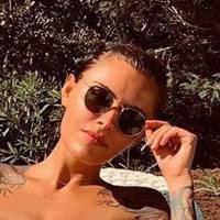 София Томалла Голая