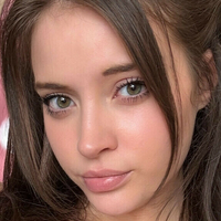 СвитСаффи Голая