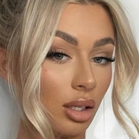 Таша Ньюкомб Голая