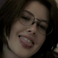 Тасманиемилкмоми Голая