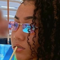 Тайссантос Голая