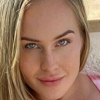 айсландская красавица Голая