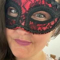 The Lips Down Голая