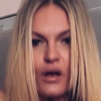 u330646619 Голая