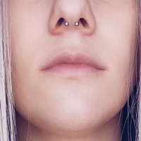 Умбрэлесцент Голая