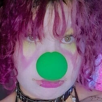 Ксениакснт Голая