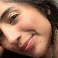 холаурауит Голая