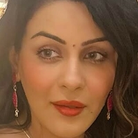 Ямини Малхотра Голая