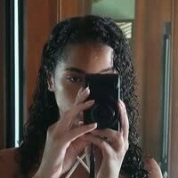 Знефер Голая